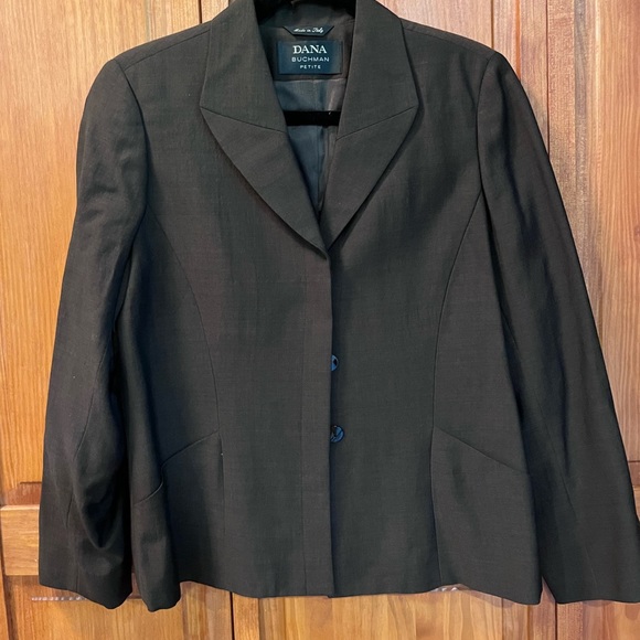 Dana Buchman Jackets & Blazers - Dana Buchman brown blazer